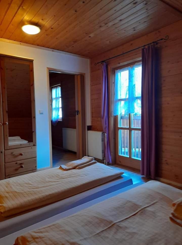 Ferienhaus Himmelreich Seebenstein Esterno foto